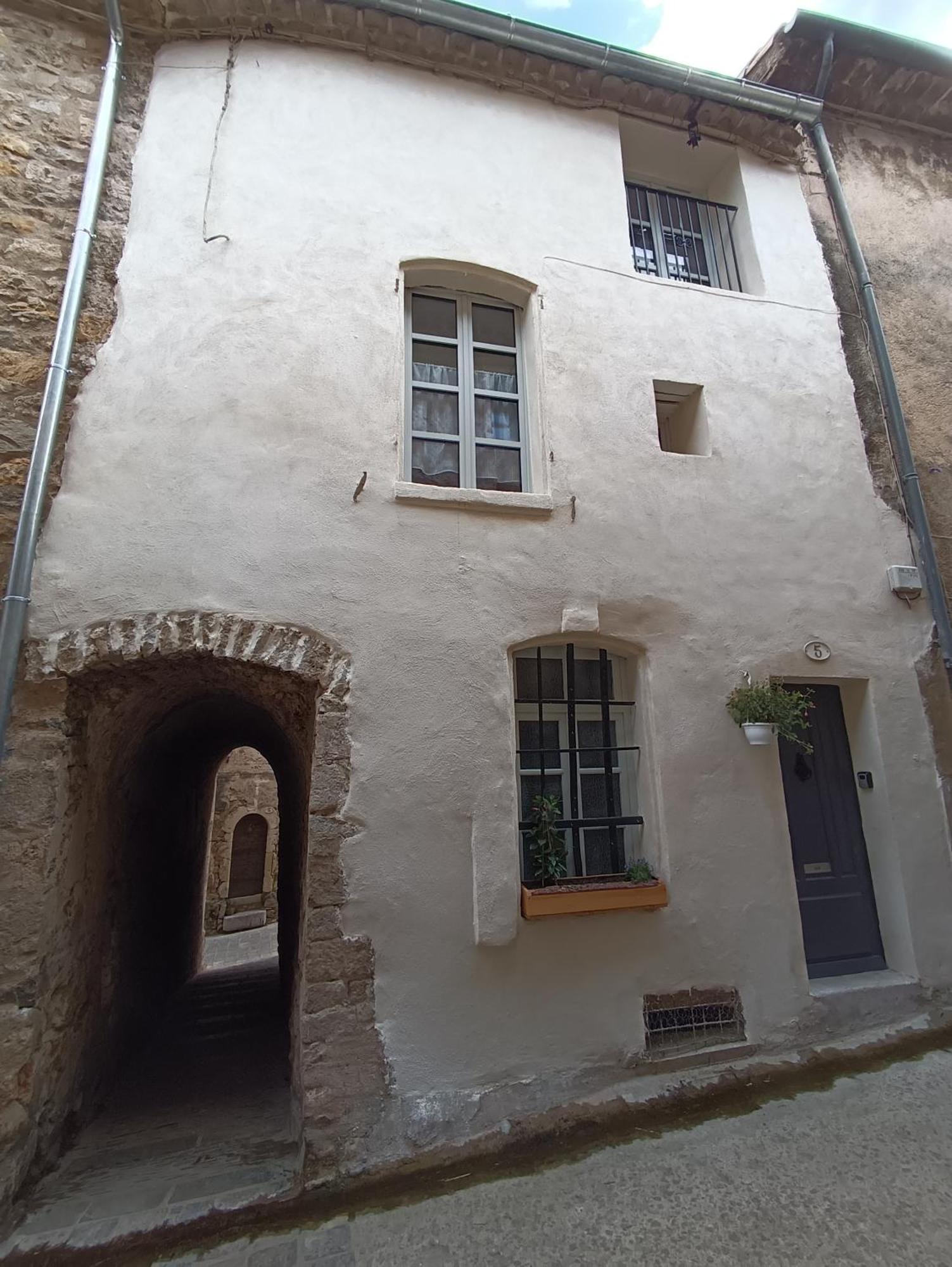La Maison De La Traverse Сен-Гийом-ле-Дезер Стая снимка